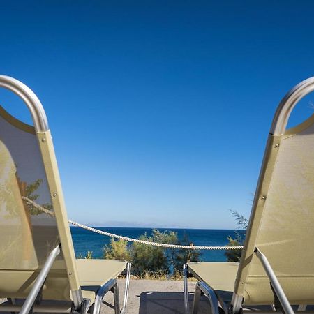 Seafront Studio With Direct Beach Access Koróni Exteriör bild
