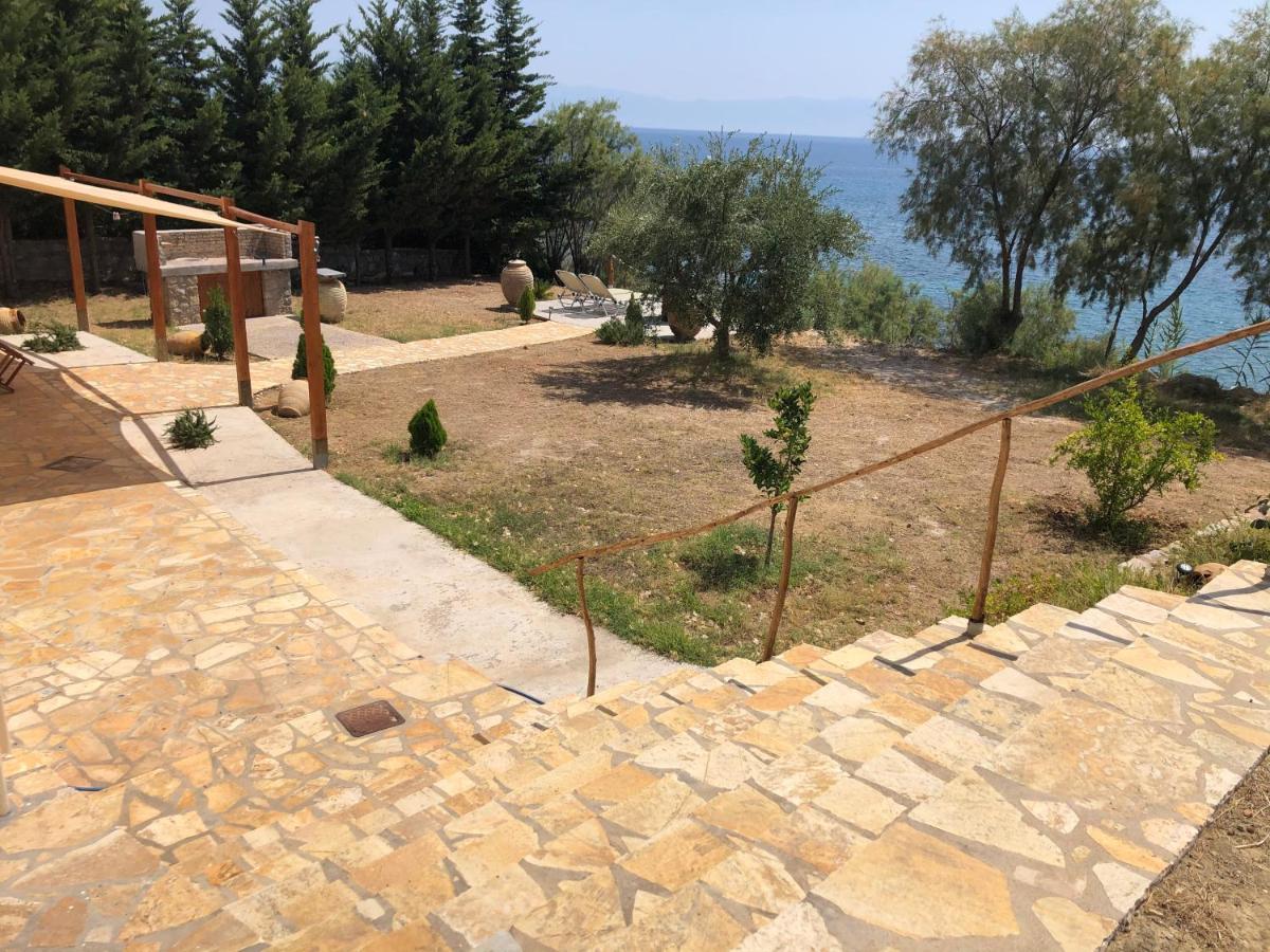 Seafront Studio With Direct Beach Access Koróni Exteriör bild