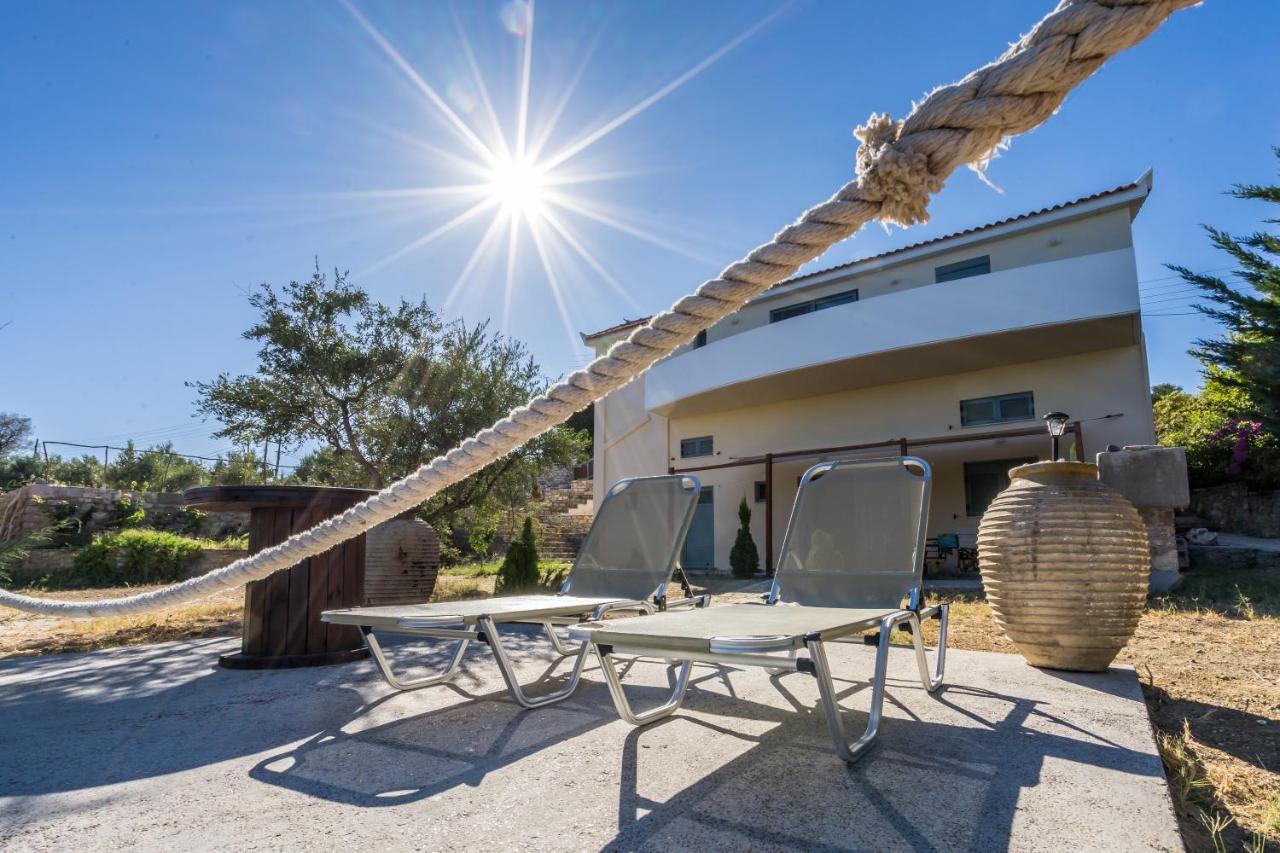 Seafront Studio With Direct Beach Access Koróni Exteriör bild